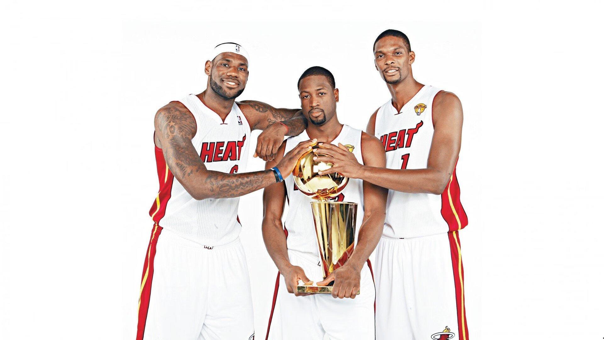 B费领衔红魔创造力革命！107次绝佳机会创曼联七年新高，中场核心再证战术价值