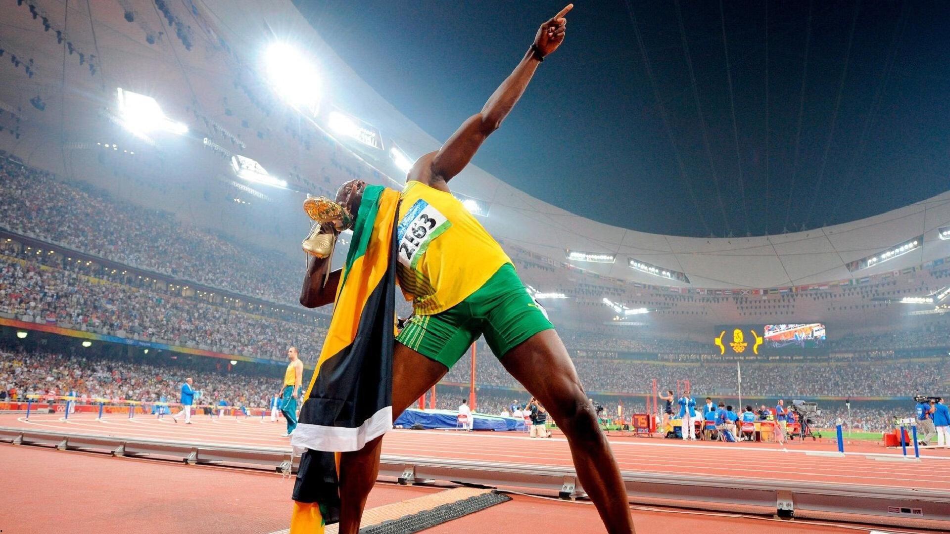 维拉队长麦金续约至2028年，俱乐部基石与阿斯顿维拉新时代的忠诚誓言